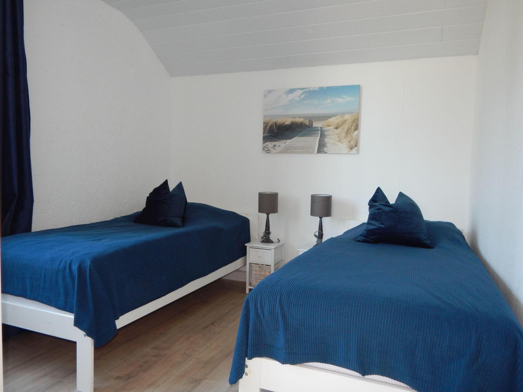 Wunderschoenes-Freistehendes-Ferienhaus-An-Der-See-Sauna-Strand-Yachthafen-Wlan Брейніссе Екстер'єр фото