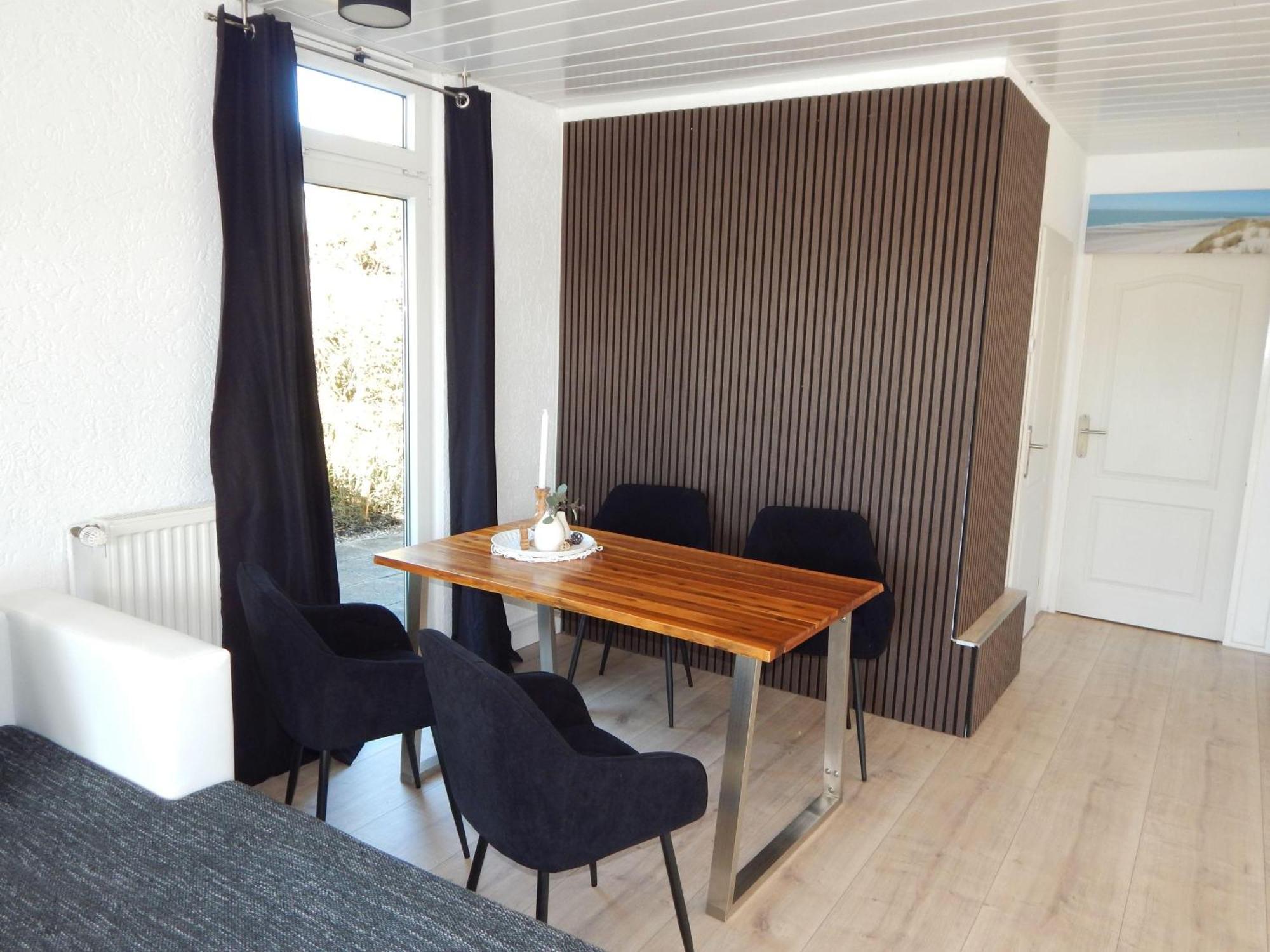 Wunderschoenes-Freistehendes-Ferienhaus-An-Der-See-Sauna-Strand-Yachthafen-Wlan Брейніссе Екстер'єр фото